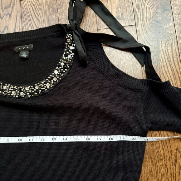 Halogen Women's Black Cold Shoulder Rhinestone Viscose Cashmere Blend Sweater M - Picture 10 of 13